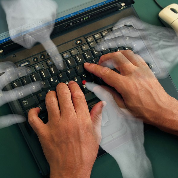 ghostwriting2 (600x600)